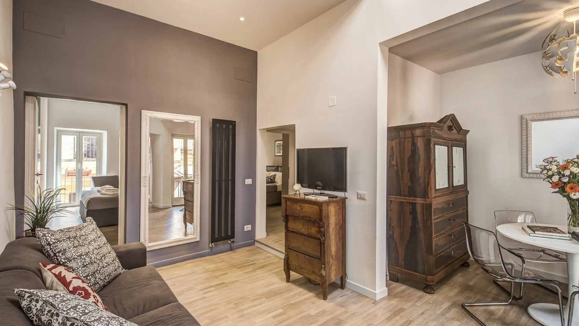 Orange Suites Rzym Pensjonat