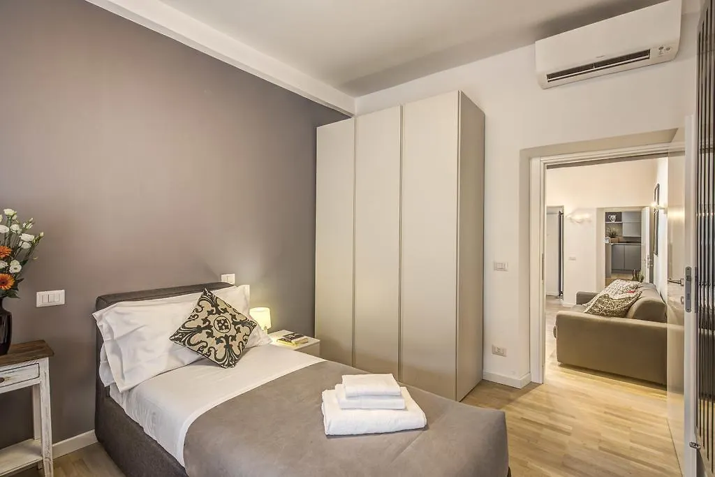 רומא Orange Suites